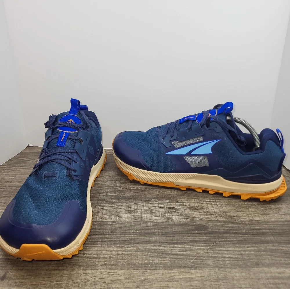 ALTRA Men’s Lone Peak 7 Trail Running Shoes Size 10 - Navy Blue
